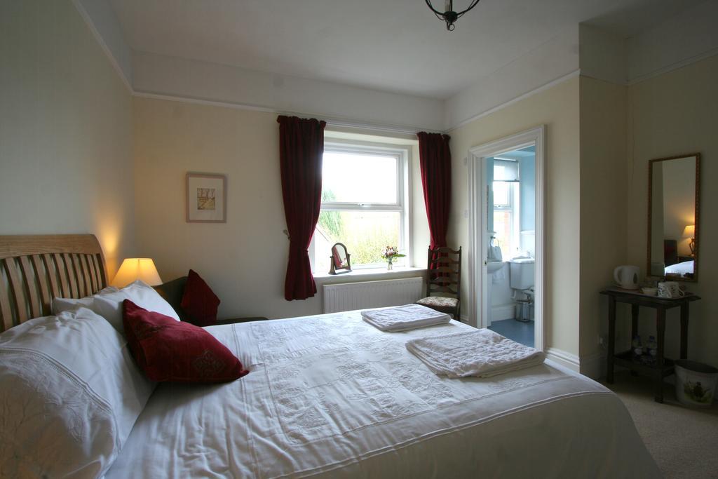 Weston House Bed & Breakfast Bampton  Dış mekan fotoğraf