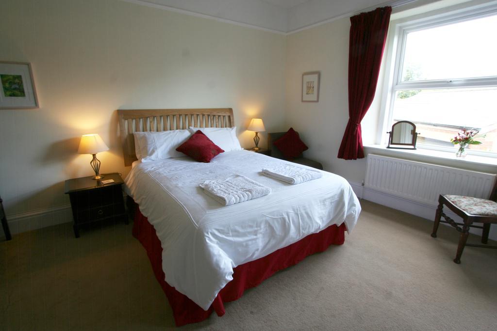Weston House Bed & Breakfast Bampton  Dış mekan fotoğraf